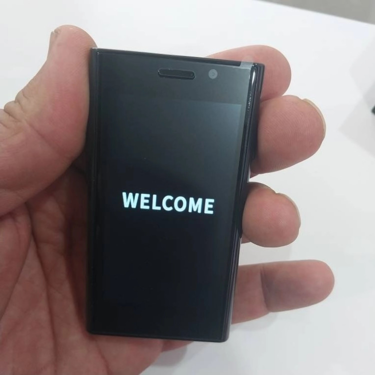 گوشی سویس XS24 Pro Mini | حافظه 16 رم 2 گیگابایت